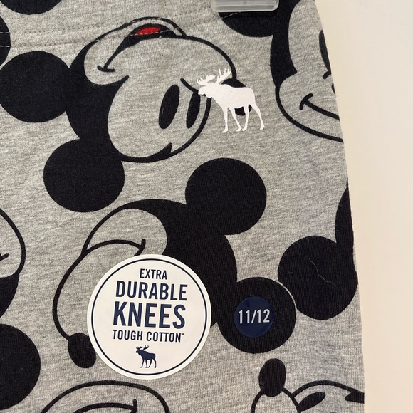 Abercrombie Kids Girls size 11/12 Mickey Mouse Leggings, Gray/Black, NWT - Picture 3 of 11